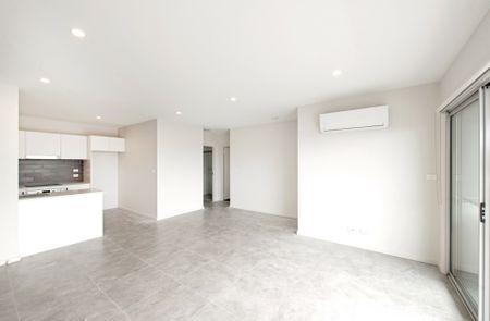 Ashi complex with lift! - Photo 2