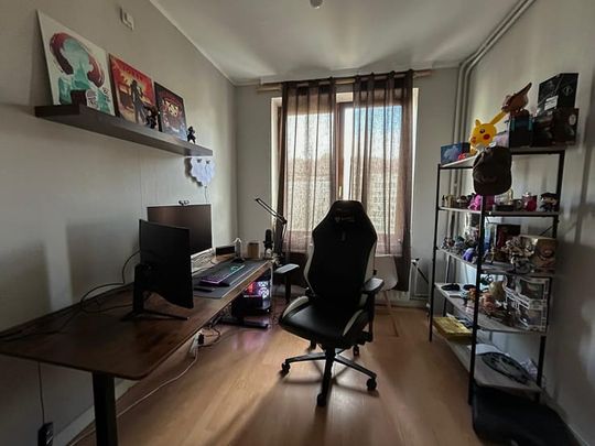 Appartement te huur - Photo 1