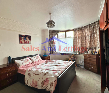 3 bedroom semi-detached house to rent - Photo 5