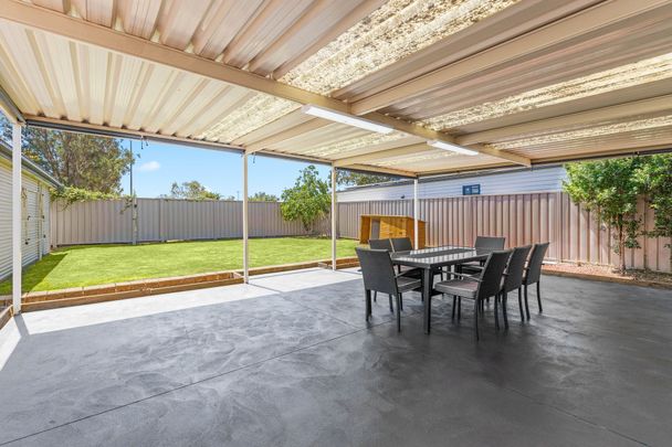 CONVENIENT LIVING IN PENRITH! - Photo 1