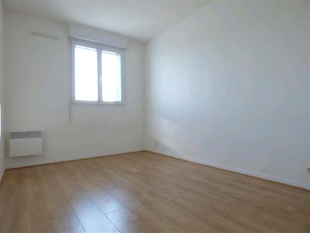Location Appartement 3 pièces 59m² LOUVRES 95380 - Photo 3