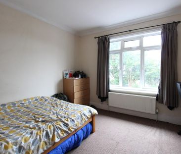 6 bedroom semi-detached house to rent - Photo 4