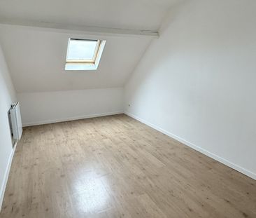 Location Appartement 2 pièces 78m² COURRIERES 62710 - Photo 4