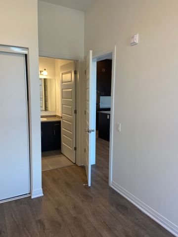 For Lease - 95 Dundas Street Unit# 615, Oakville, Ontario - Photo 3