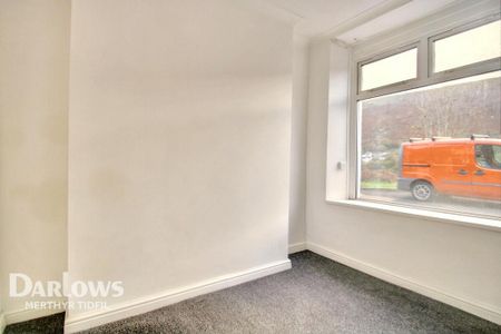 3 bedroom terraced house to rent - Photo 4
