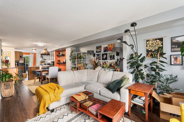 For Lease - 813 Longfields Drive Unit# 10, Barrhaven, Ontario - Photo 1