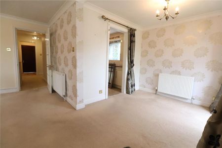 3 bedroom apartment to rent - Photo 4