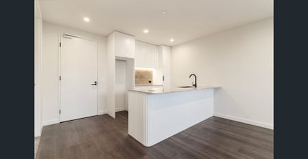 Contemporary Luxury Living in the Heart of Clayton - Photo 2