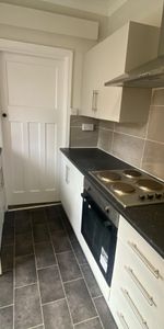 3 bed ground floor flat to rent in Swinley Gardens, Newcastle upon Tyne - Photo 3
