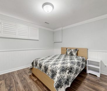 For Lease - 592 Canewood Crescent, Waterloo, Ontario - Photo 4