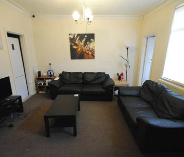 66 Estcourt Avenue, Leeds, LS6 3ET - Photo 1