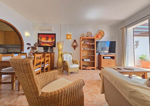 2 bedroom sea view apartment for rent in Cumbre del Sol
