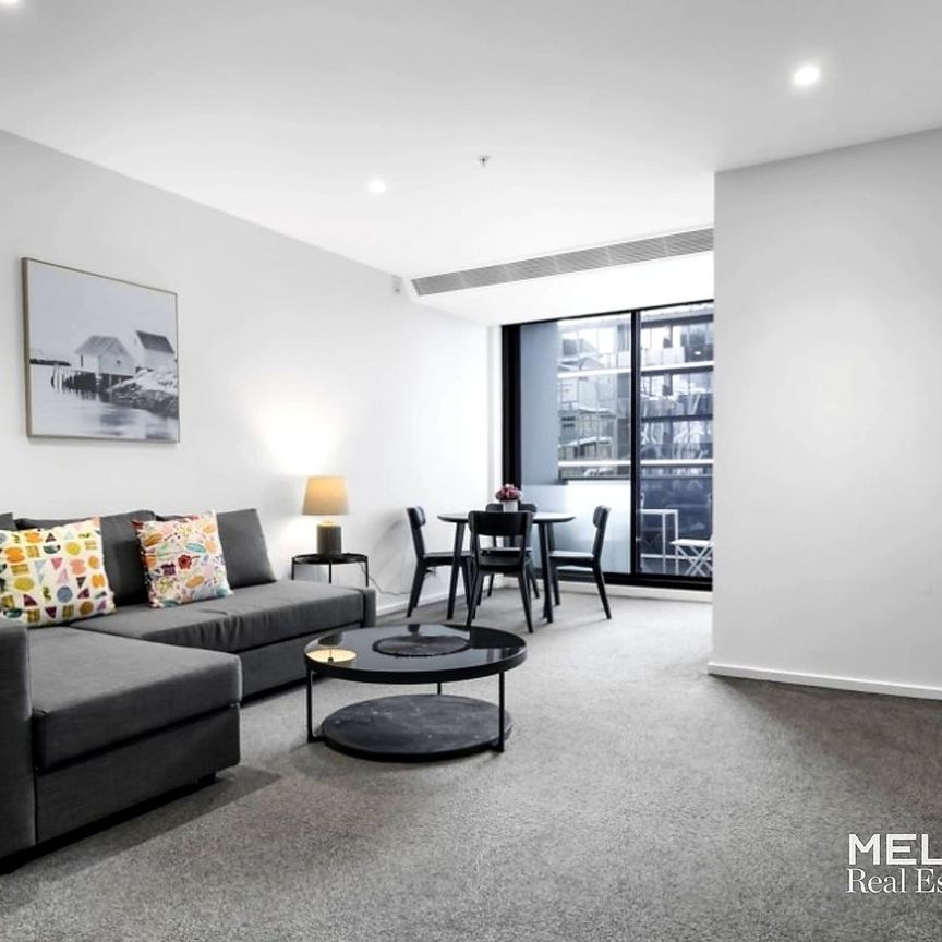 SOUTHBANK GRAND ONE-BEDROOM – FURNISHED - Photo 1