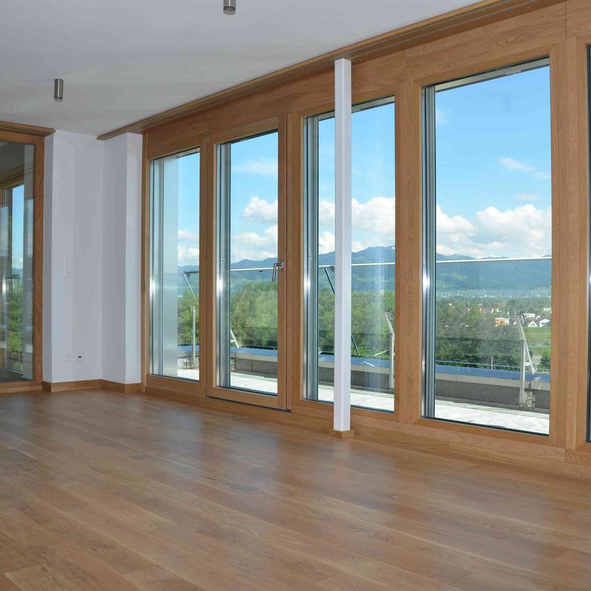 2.5 Zimmer, 76 m², 7. Stock - Photo 1