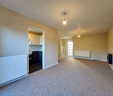 Giles Cox, Gloucester - Photo 1