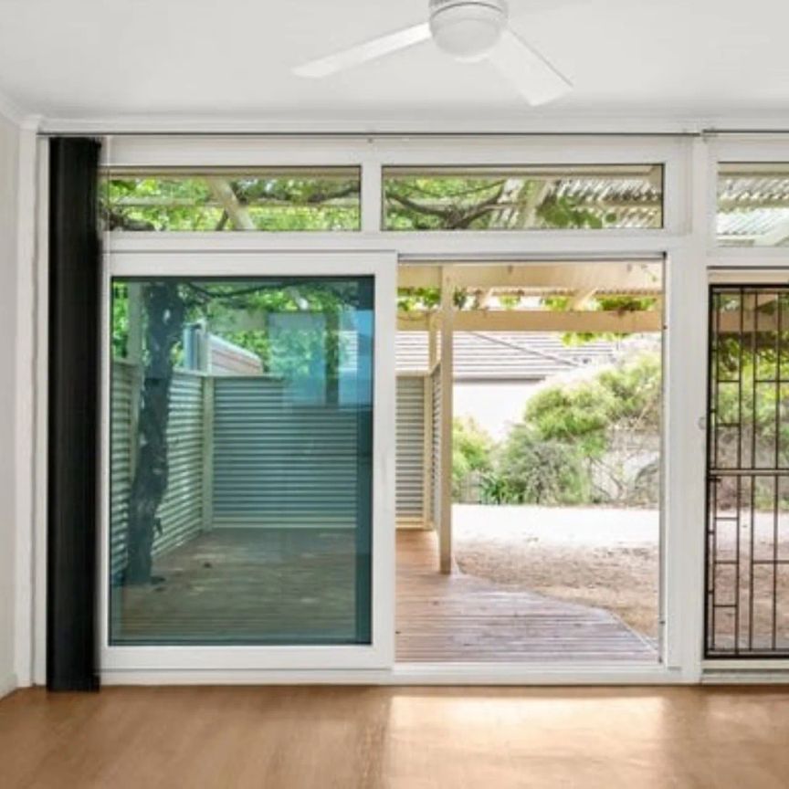 2/330 Greenhill Road, - Photo 1