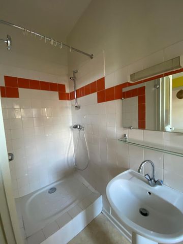 Location Appartement 2 pièces 46m² VALENCE 26000 - Photo 5