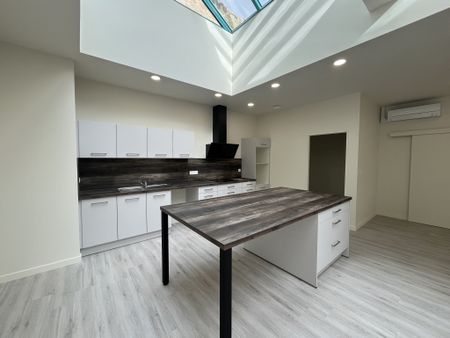 Location Appartement 3 pièces 117m² LIMOGES 87000 - Photo 3