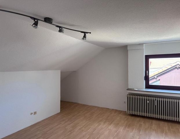 Attraktive DG-Wohnung zu vermieten - Foto 1