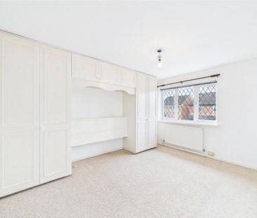 2 bedroom semi-detached house to rent - Photo 5