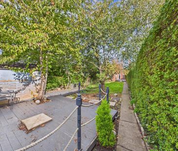 3 bedroom semi-detached house to rent - Photo 4