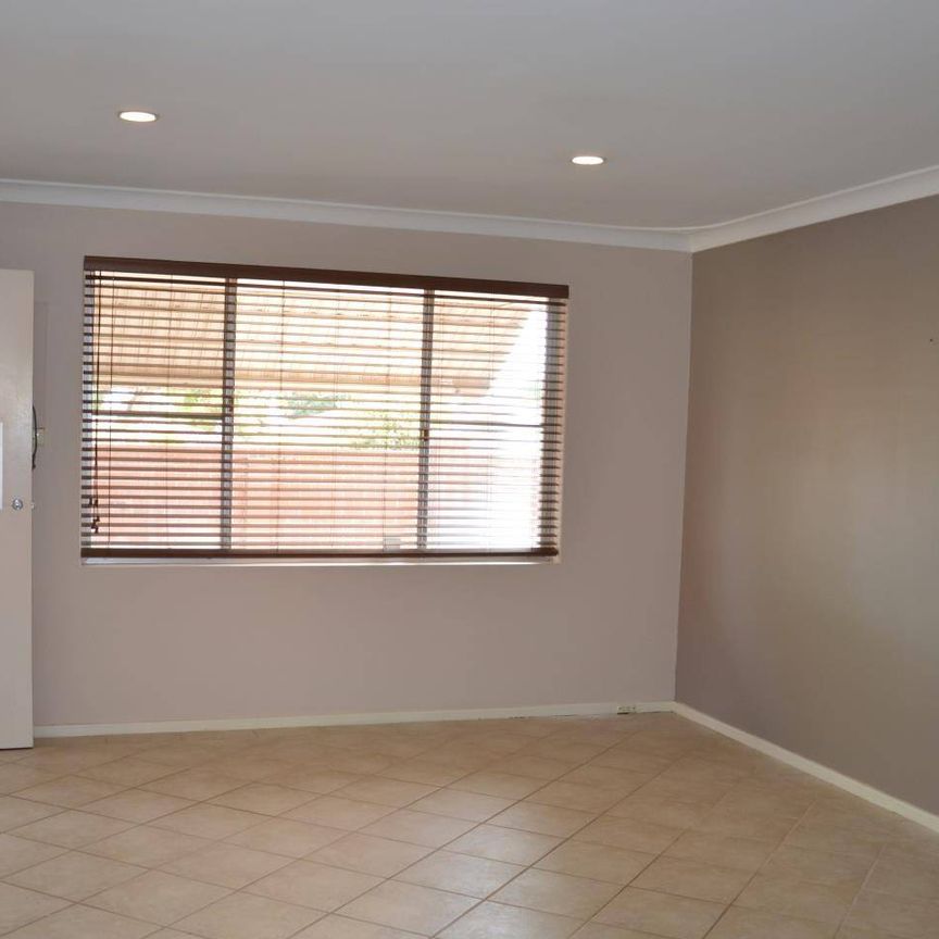 Convenient Joondanna Living! - Photo 1