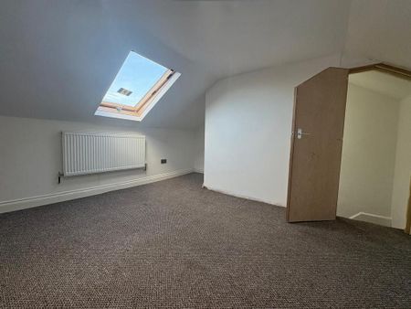 3 bedroom detached house to rent - Photo 2