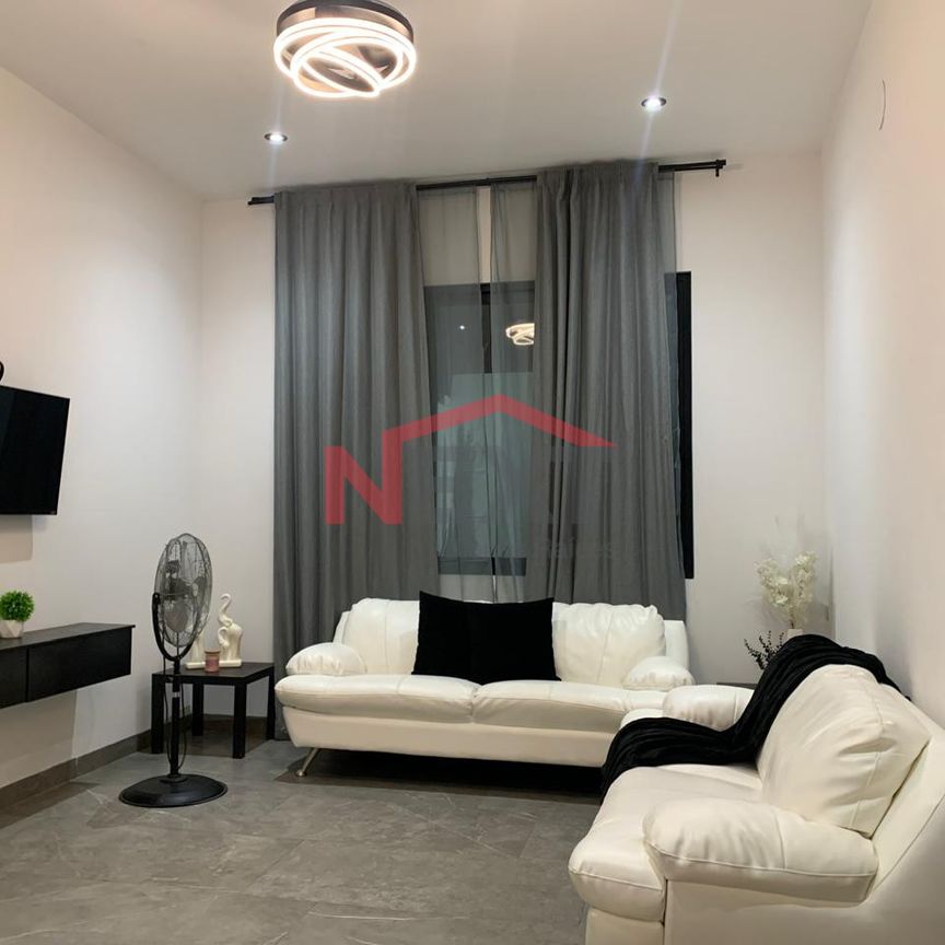 CASA EN RENTA AMUEBLADA EN EL CAMPANARIO - Foto 1