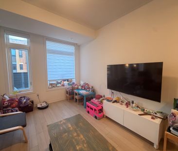 For Lease - 66 Riley Reed Lane, Richmond Hill, Ontario - Photo 2