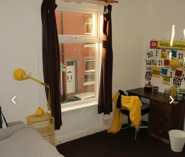 4 Bed - 20 Welton Grove, Hyde Park, Leeds - LS6 1ES - Student - Photo 4