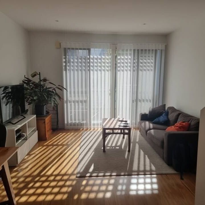 North Melbourne - Photo 1