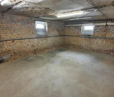 Exklusive 5-Zimmer-Wohnung in schöner Villa. Mit eigenem Gartenbere... - Photo 2