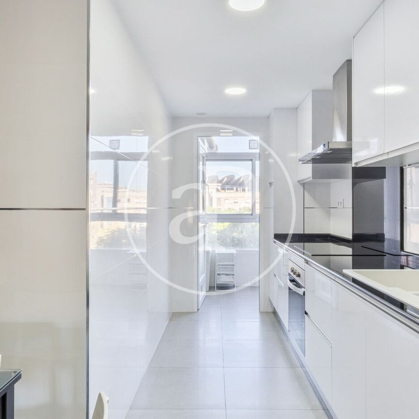 Flat for rent with views in Benicalap (Valencia) - Photo 1
