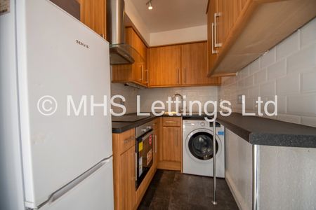 Top Floor Flat, 4 Norville Terrace, Leeds, LS6 1BS - Photo 5