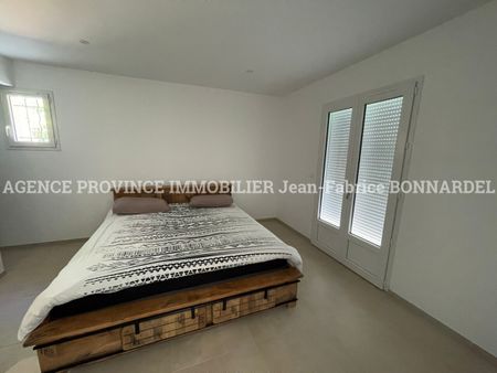 Location Maison 4 pièces 132m² GRIGNAN 26230 - Photo 4