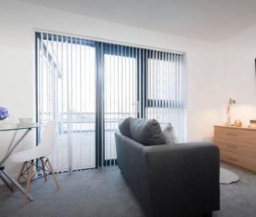 1 Bed Flat, Bracken House, M1 - Photo 1
