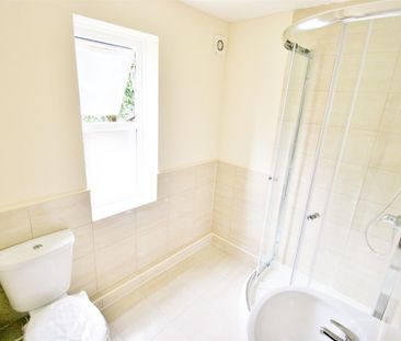 3 bedroom apartment to rent - Photo 4