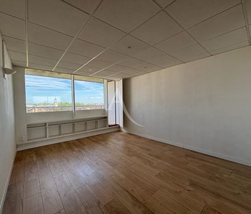 Location Appartement 4 pièces 94m² ANGERS 49100 - Photo 6
