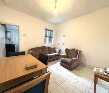 4 bedroom house to rent - Photo 6