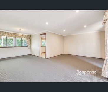 4 Michael Avenue, Luddenham, NSW 2745 - Photo 2