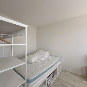 Location Appartement 1 pièce 27m² ORLEANS 45100 - Photo 2