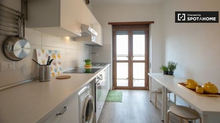 milan, Lombardy 20093 - Photo 5