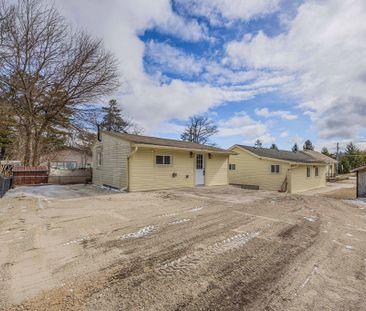 For Lease - 338 Old Mosley Street Unit# Unit 3, Wasaga Beach, Ontario - Photo 2