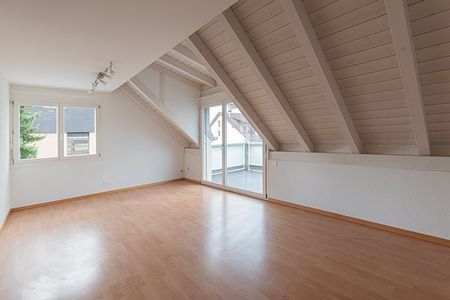 Grosszügige 4.5 Zimmerwohnung in Bassersdorf - Photo 4