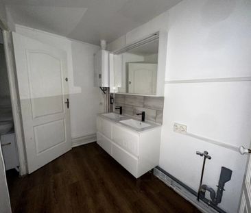 Location Maison 7 pièces 146 m2 à Saint-Quentin - Photo 4