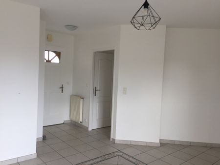 Location Maison 5 pièces 101m² MARMANDE 47200 - Photo 2