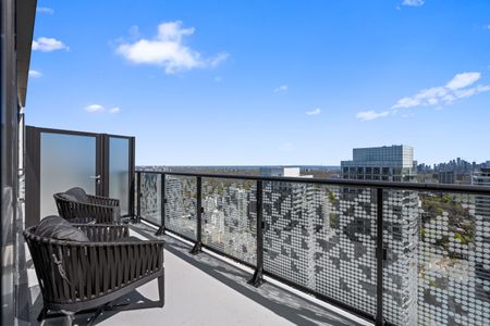 For Lease - 101 Roehampton Avenue Unit# 3408, Toronto, Ontario - Photo 4