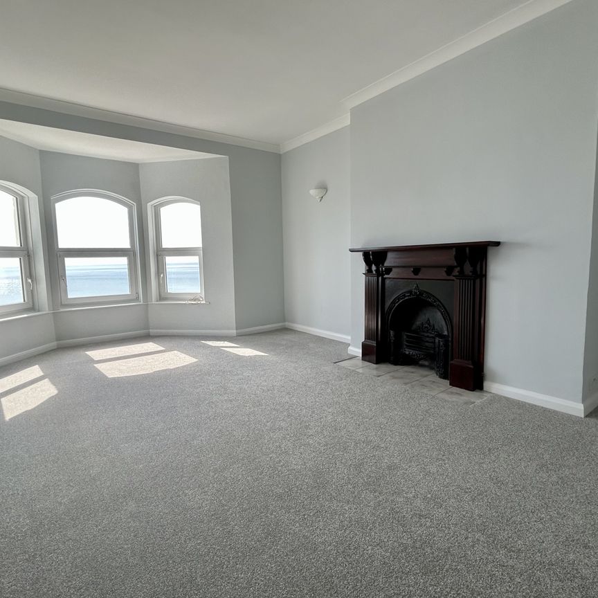 Park Terrace, Bognor Regis - Photo 1