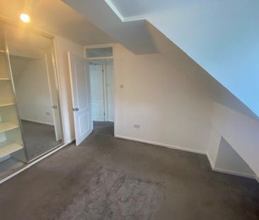 2 bedroom House To Let - Photo 3