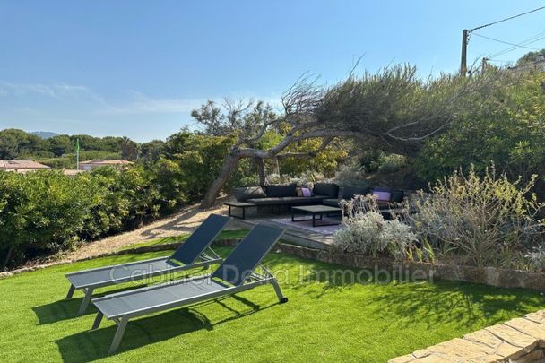 Maison 5 Pièces 140 m² - Photo 1